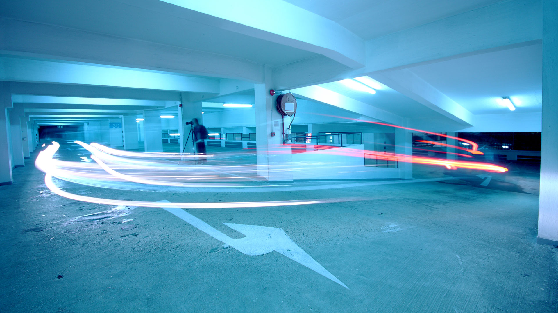 CAR PARK SPACE SHIP DREAM