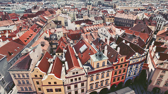 CLIMBING OVER ROOFS DREAM